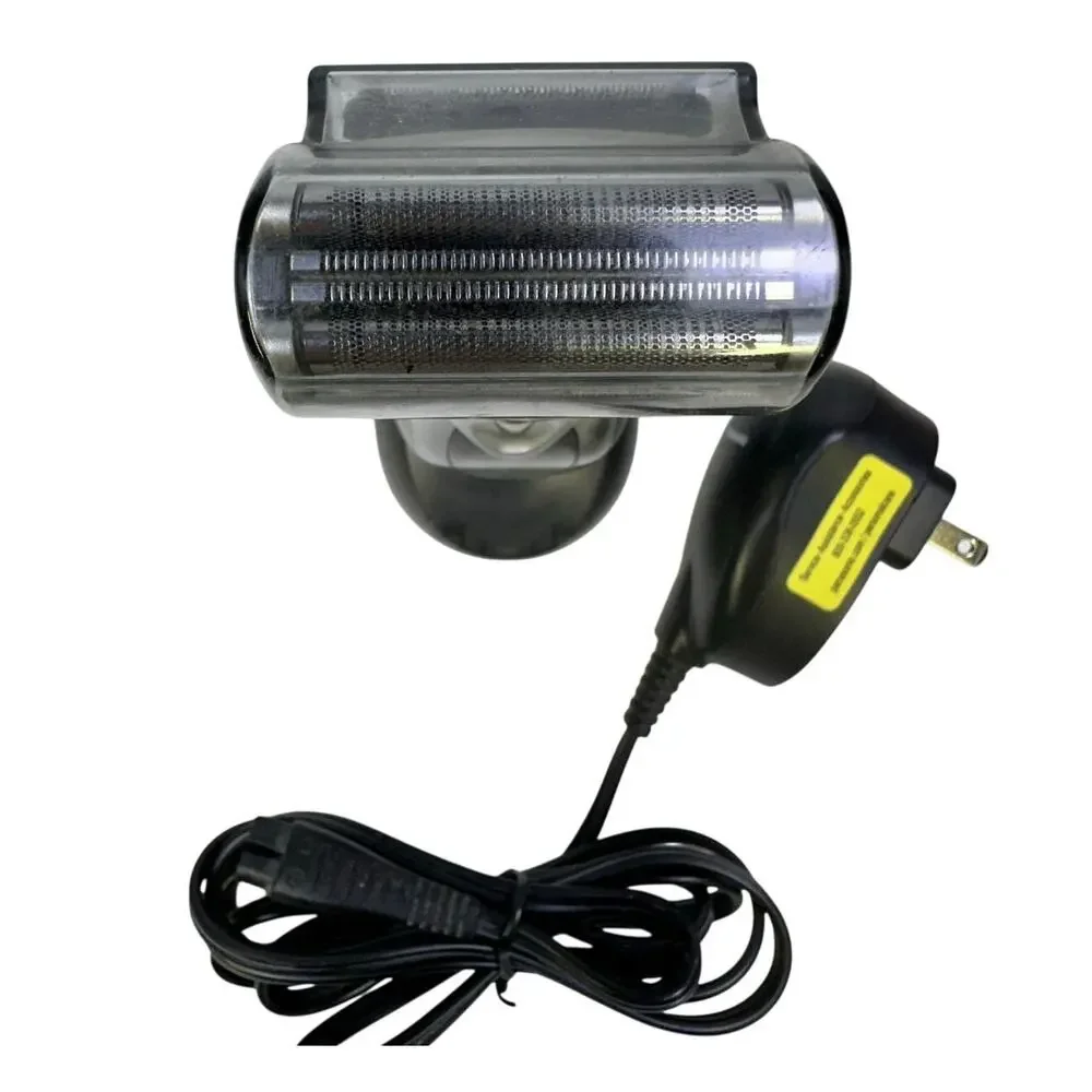 Panasonic ES8152 Wet/Dry Shaver with Charger